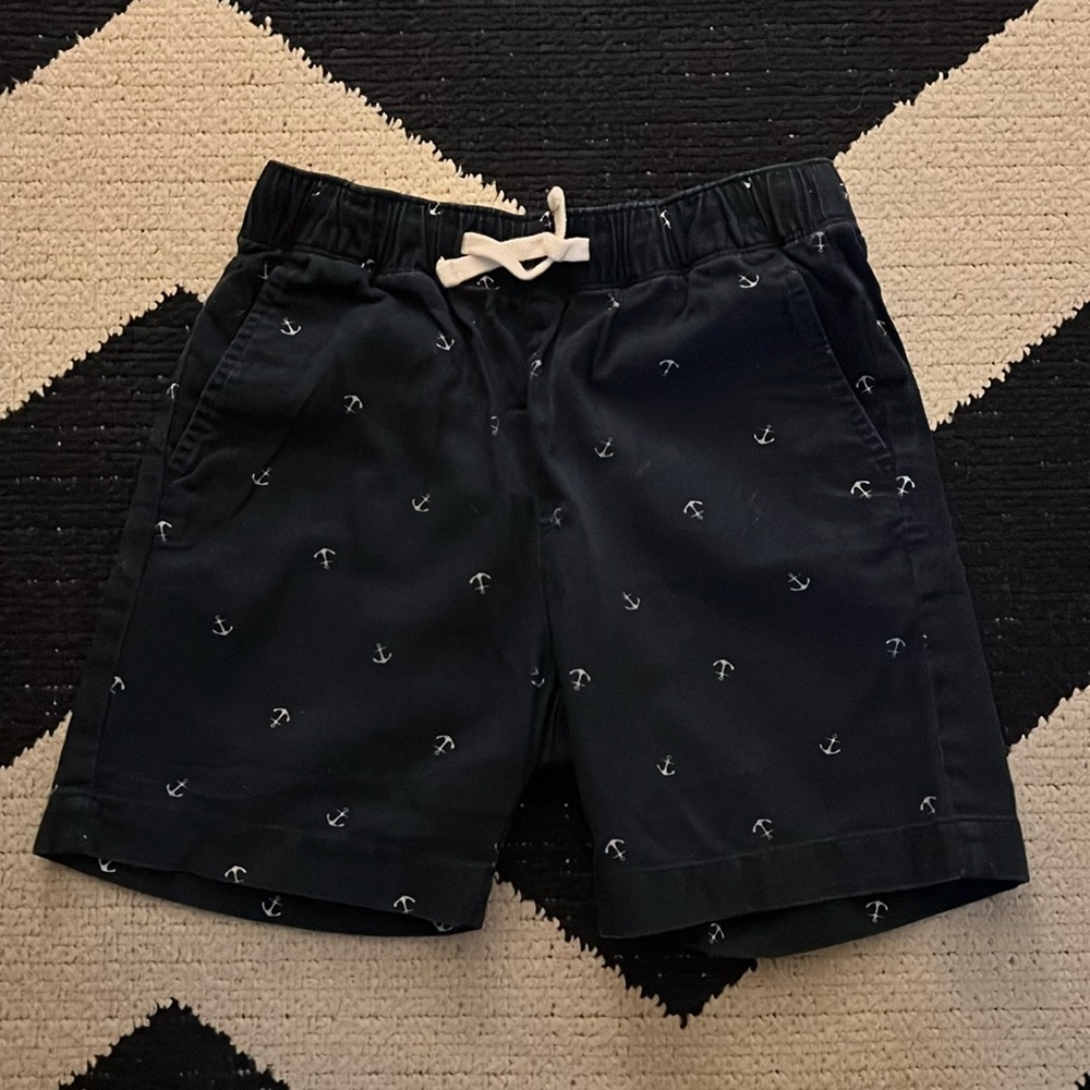 Navy Blue Anchor dock shorts size 8 by Crewcuts